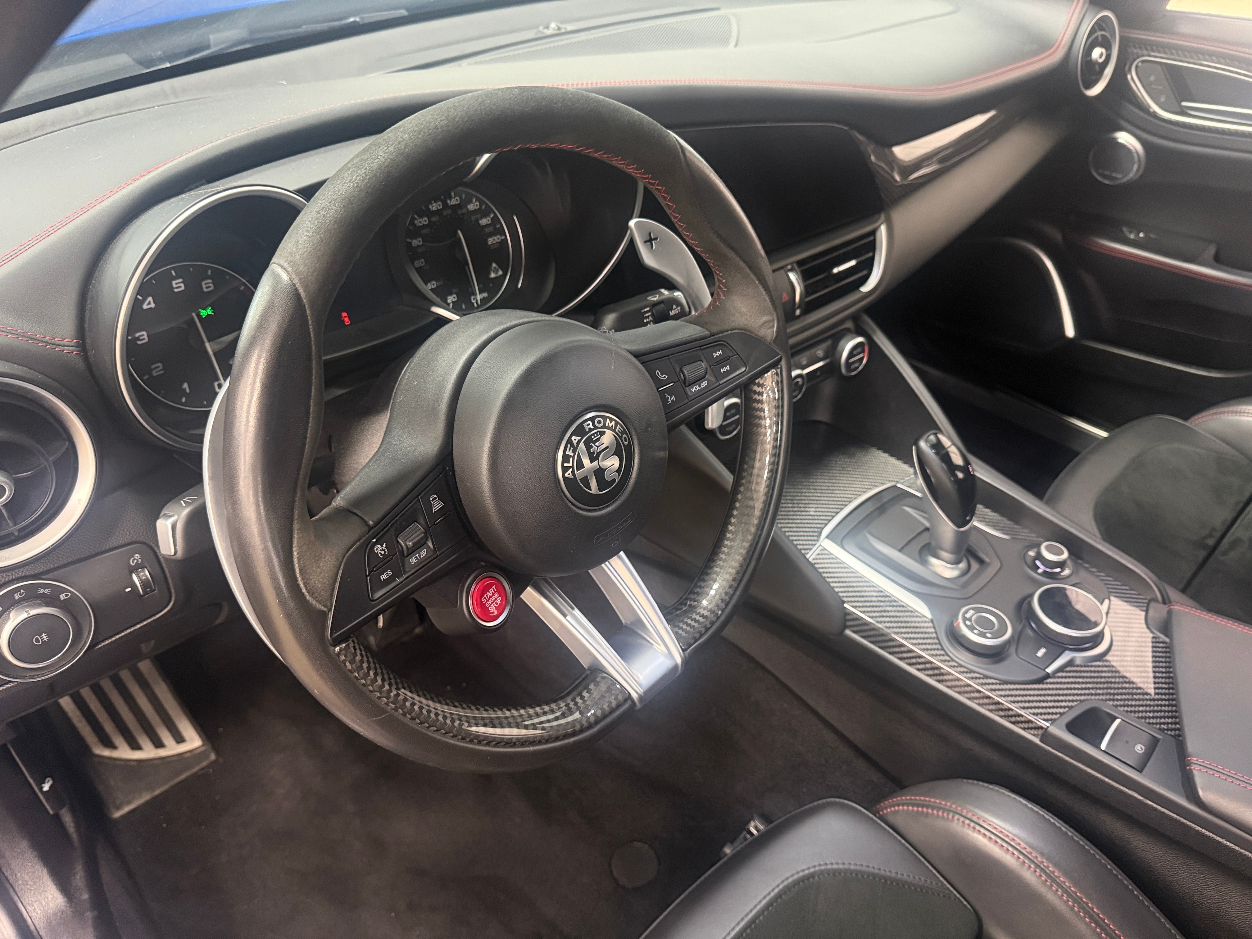 alfa romeo giulia 2018 ZARFAEAV9J7585688 image alfa romeo giulia 2018 ZARFAEAV9J7585688 image